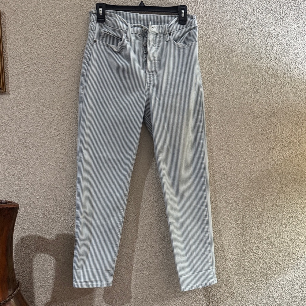 Old Navy High-Rise Pinstripe Jeans - Light Blue & White